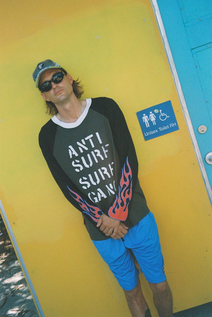 ANTI SURF L/S TEE / FADED BLACK