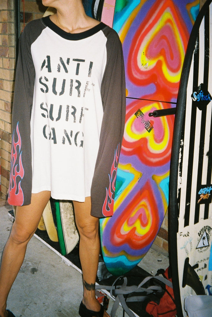 ANTI SURF L/S TEE / OFF WHITE